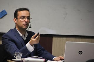 دکتر عمروانی دکتر عمروانی